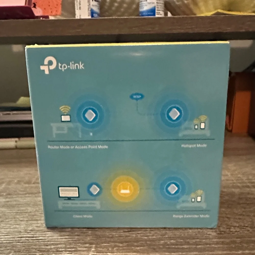 TP-Link Light Blue Nano Router - Picture 3 of 4